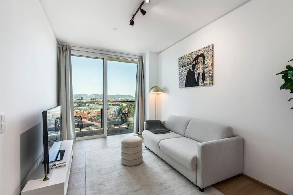 Design Apartment With Amazing View Over Wien Exterior foto